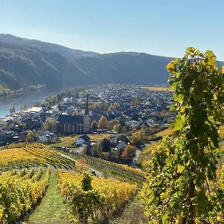 Weingut Krupka Riverside Krov Exterior photo